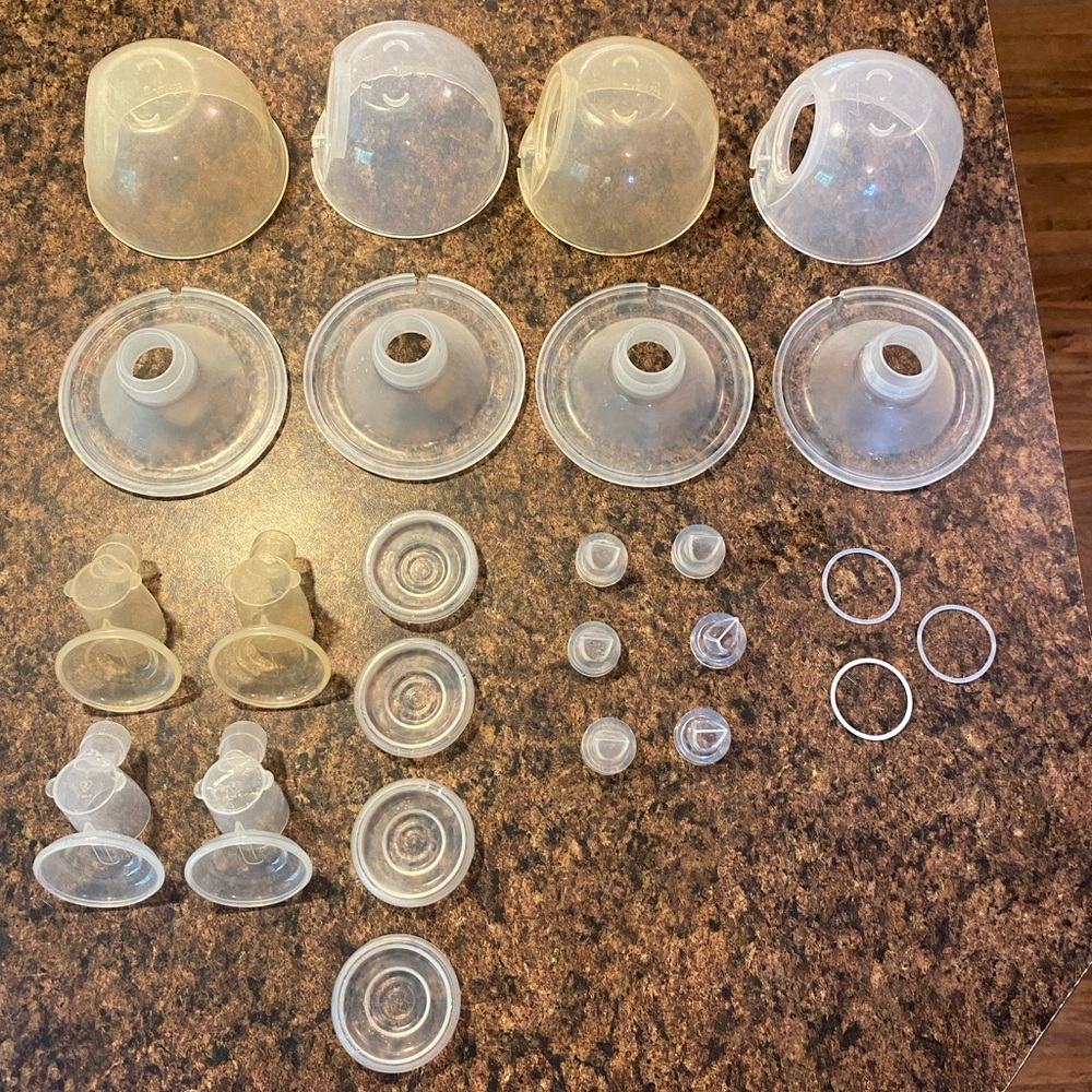 Momcozy S9 (not pro!) Collection Cups